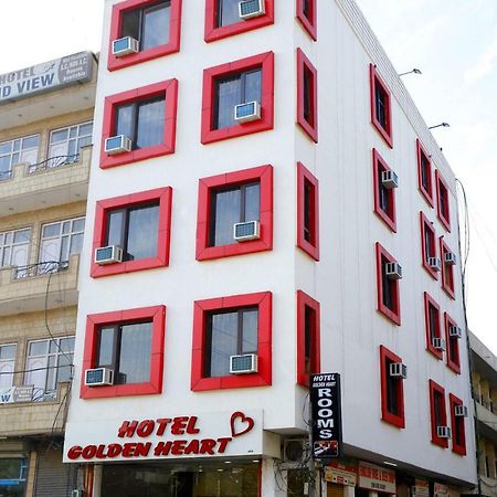 Hotel Golden Heart アムリトサル エクステリア 写真